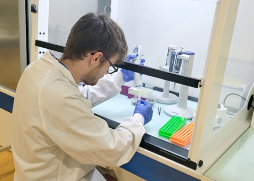Revolutionising the fight against varroa mites: Véto-pharma’s Cutting-Edge R&D